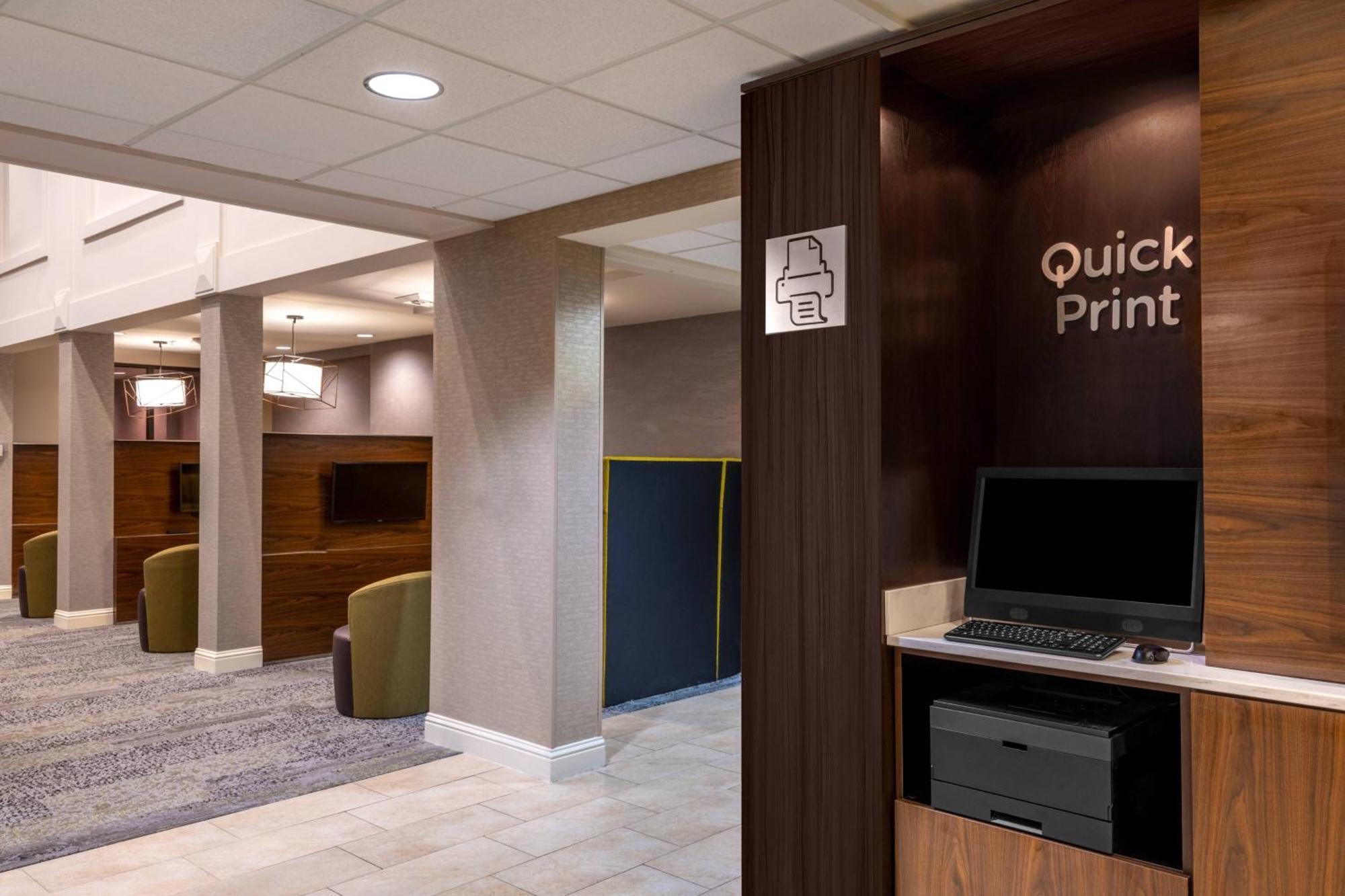 Courtyard By Marriott Reno Hotell Exteriör bild