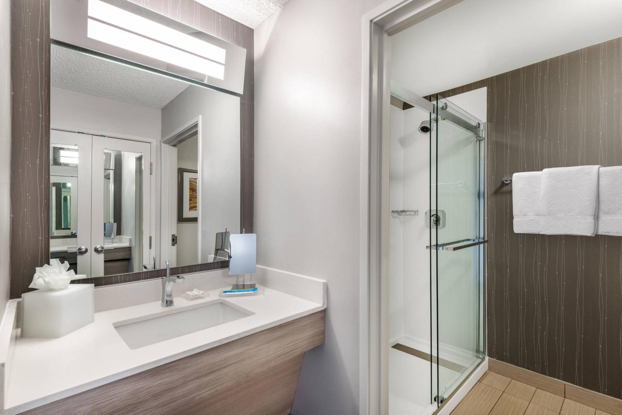 Courtyard By Marriott Reno Hotell Exteriör bild
