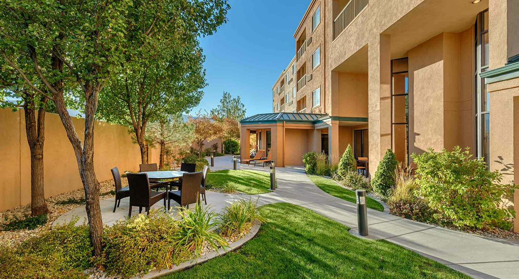 Courtyard By Marriott Reno Hotell Exteriör bild